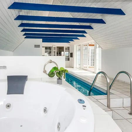 12 Person In Harboore-by Traum Ferienhaus Harboør