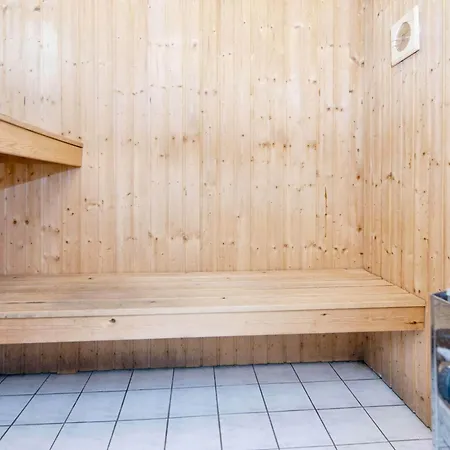 12 Person In Harboore-by Traum Harboør